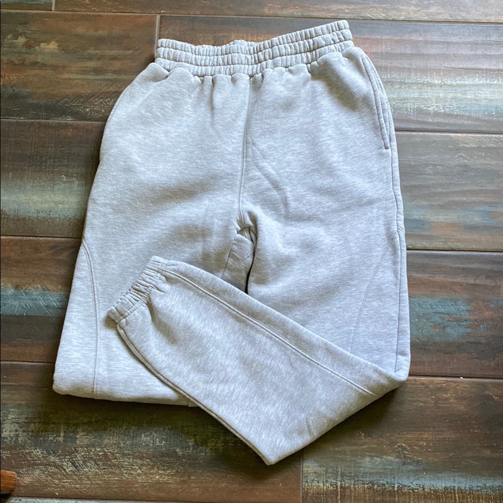 Forever 21 Women Grey Sweatpants Size S